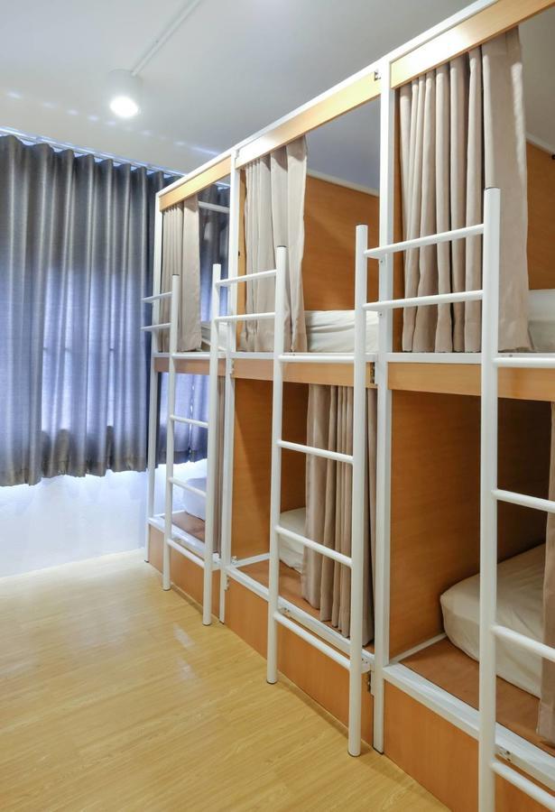 Simple To Sleep Hostel Bangkok Zewnętrze zdjęcie